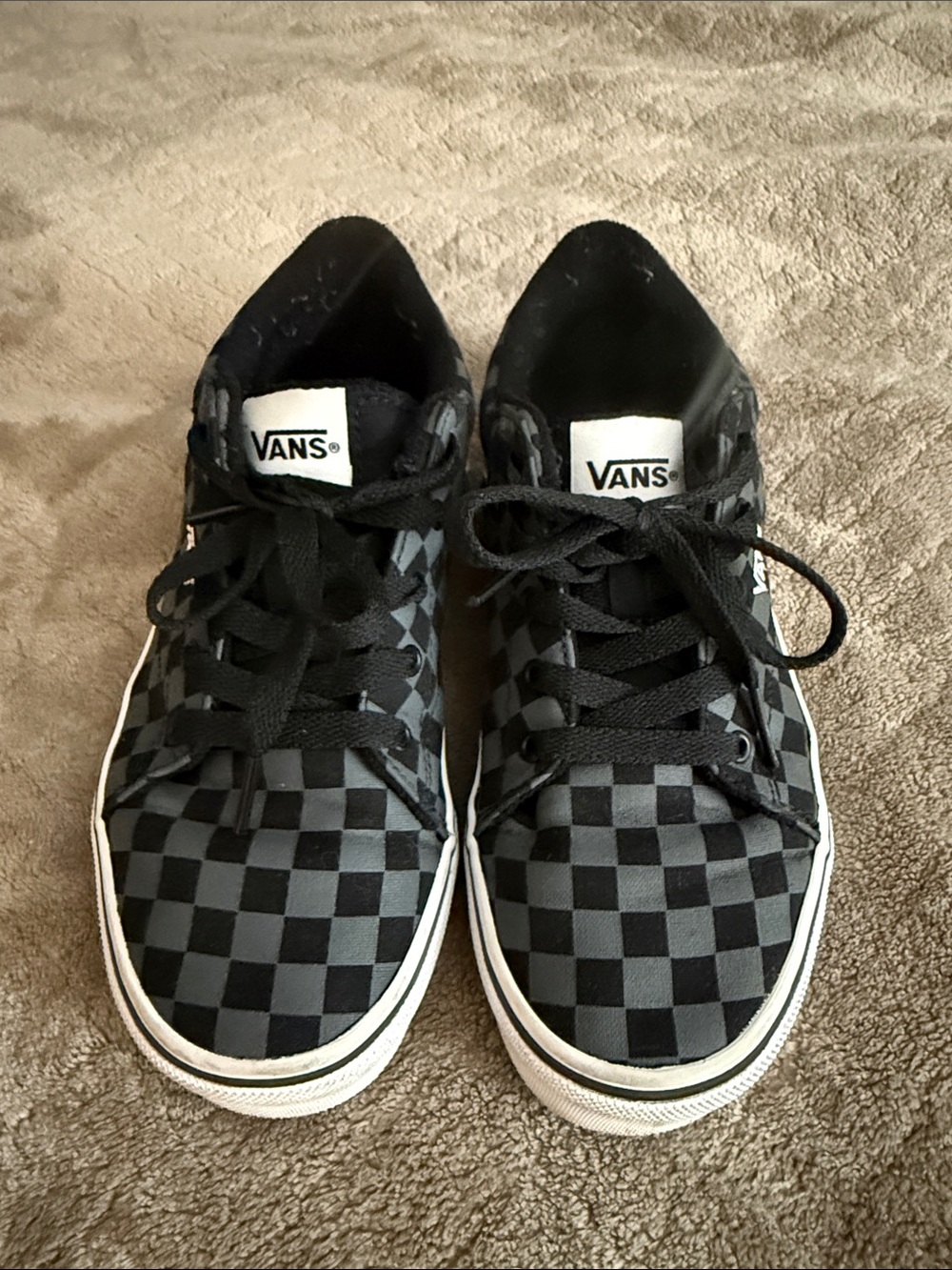 Vans Seldan Low Skate Black and Gray Checkerboard sneakers Kids